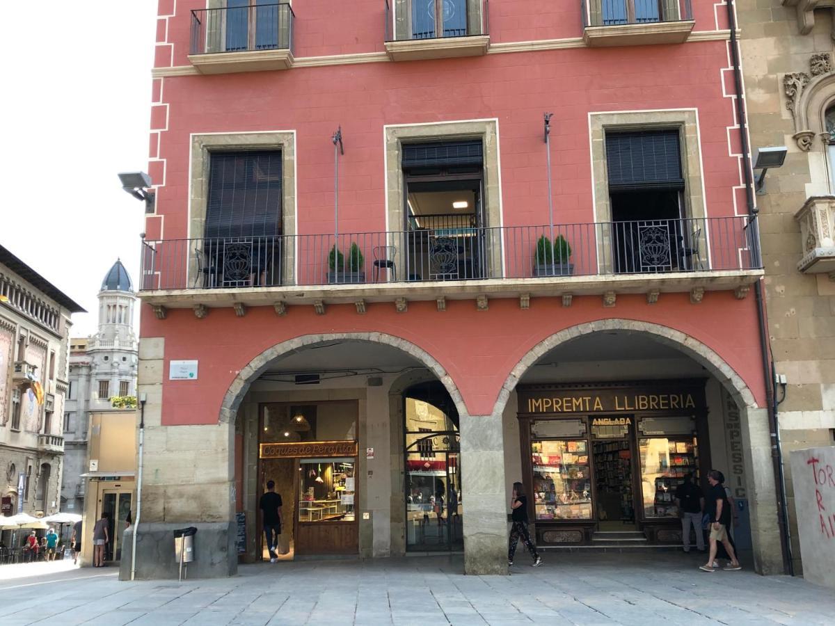 Apartaments Vicus 3 Con Vistas A La Plaza Mayor De วิก ภายนอก รูปภาพ