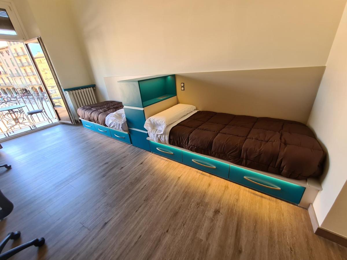 Apartaments Vicus 3 Con Vistas A La Plaza Mayor De วิก ภายนอก รูปภาพ